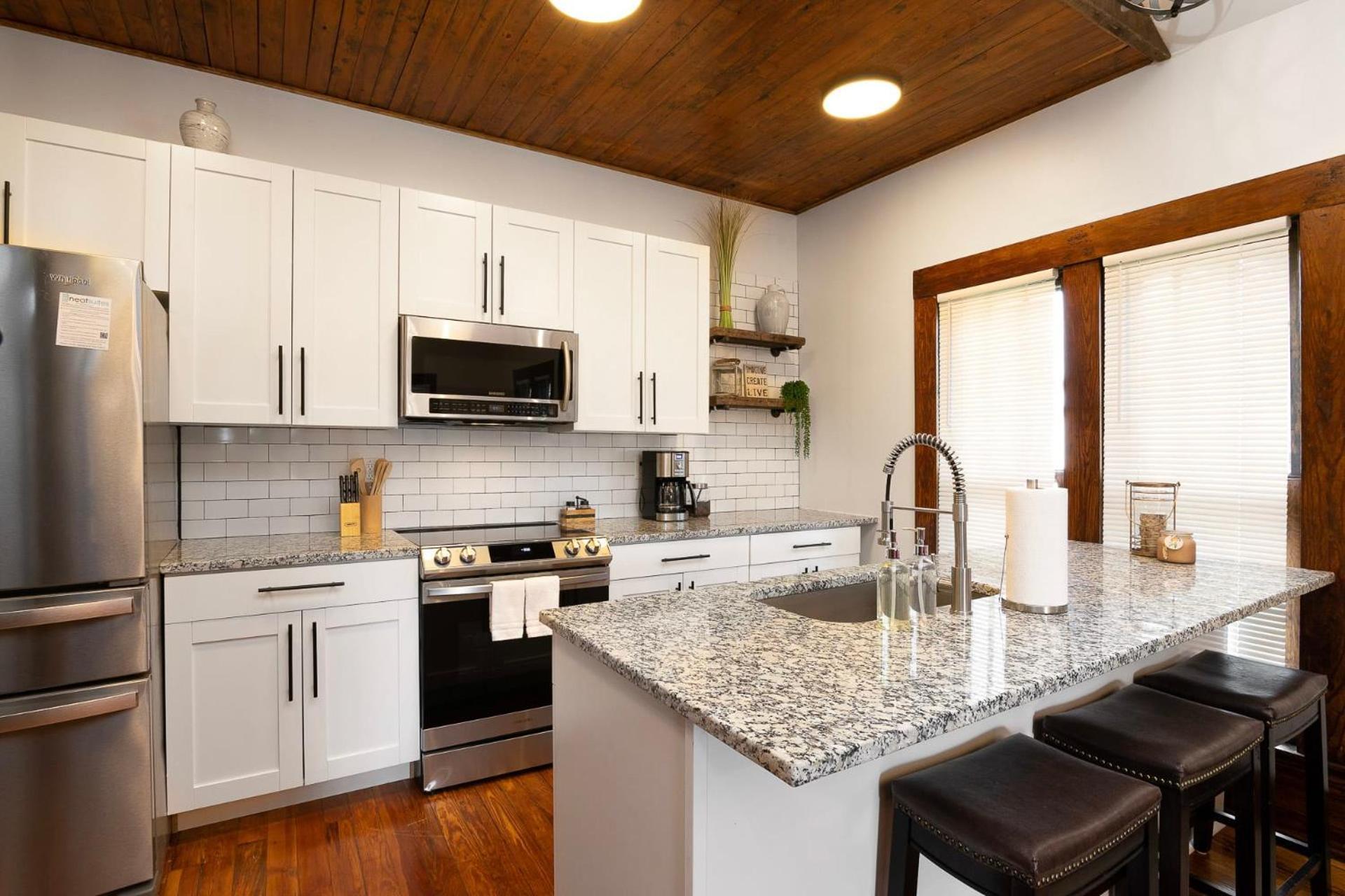 The Sunset Cottage By Ark - Lovely 3-Bedroom Home Williamstown Bagian luar foto